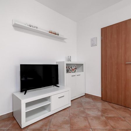 Apartments Manuela Пула Екстер'єр фото