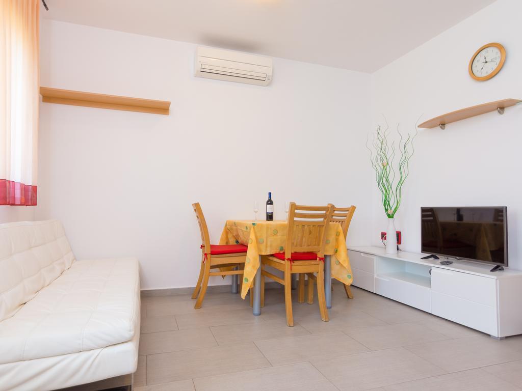 Apartments Manuela Пула Екстер'єр фото